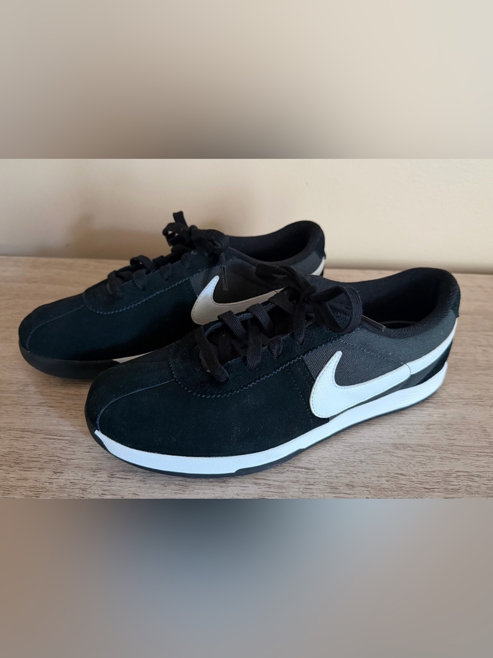 NWOT Nike Golf Shoes